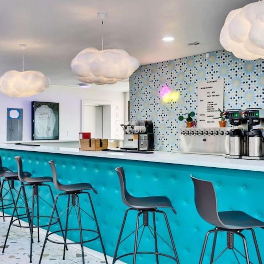 Hotel Mccoy - Art, Libations, Pool Society College Station Exteriör bild